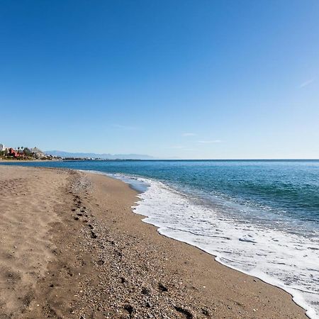 Acogedor Apartamento Con Piscina Y Vistas Al Mar Apartment Benalmadena Luaran gambar