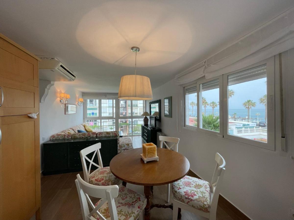 Acogedor Apartamento Con Piscina Y Vistas Al Mar Apartment Benalmadena Luaran gambar