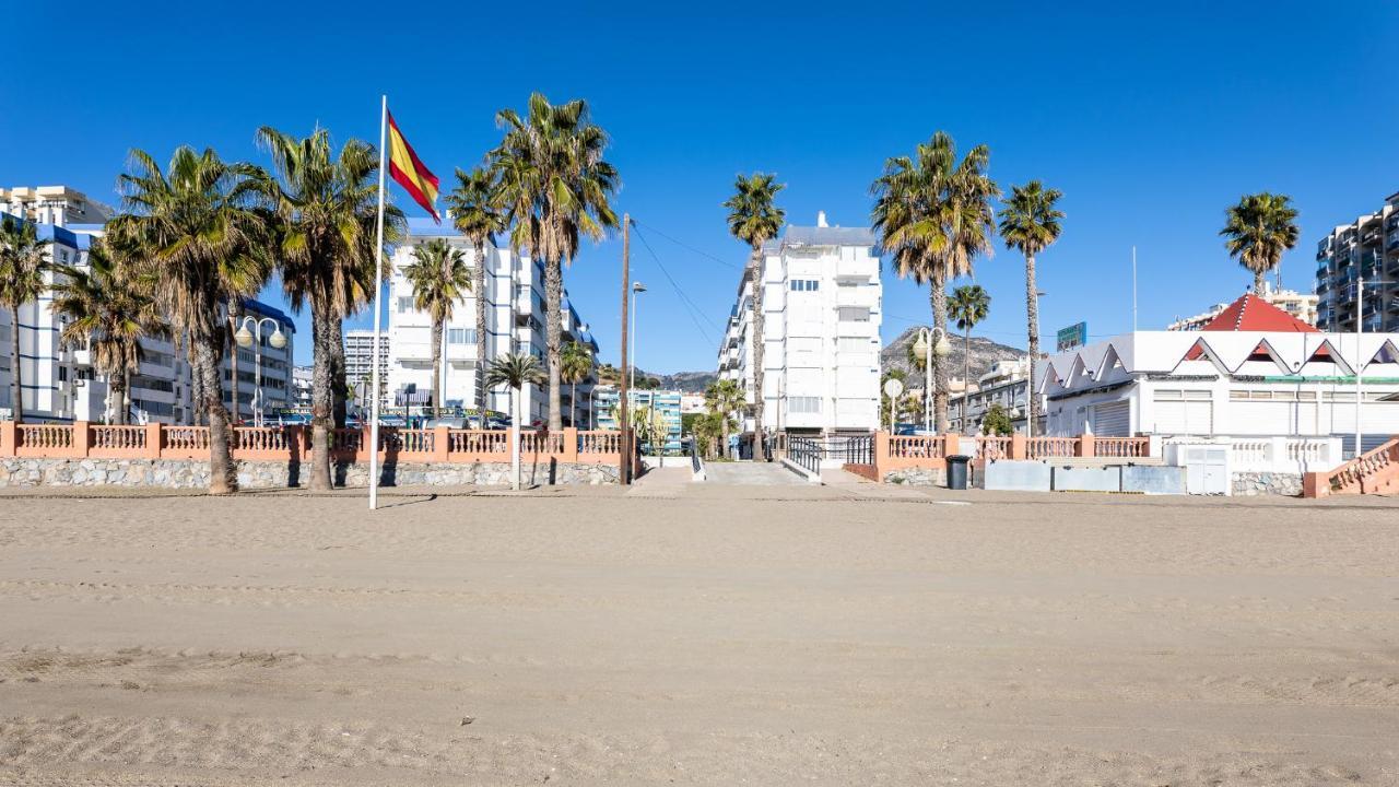 Acogedor Apartamento Con Piscina Y Vistas Al Mar Apartment Benalmadena Luaran gambar